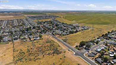 Build your vision on this BEAUTIFUL lot! Offering expansive view - photo 6