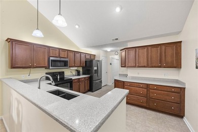 Estate No PCD!! Sensational 2 bedroom, 2 full bath Ranch - photo 28