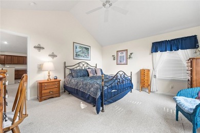Estate No PCD!! Sensational 2 bedroom, 2 full bath Ranch - photo 40