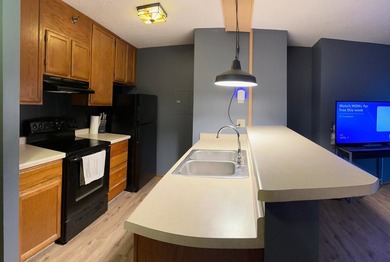 Centre Village has recently renovated and modernized the entire - photo 9