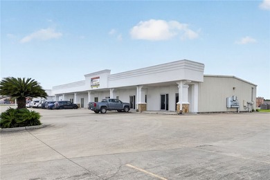 Located in the heart of Calallen's thriving commercial district - photo 15