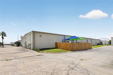 Located in the heart of Calallen's thriving commercial district - photo 18