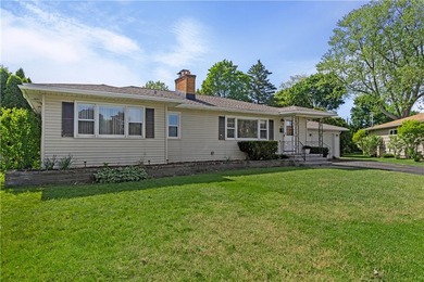 Updated ranch living in the Irondequoit 14617 area, tucked near - photo 2