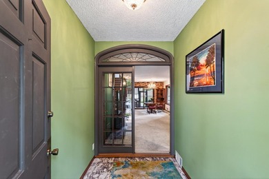 Spacious and beautifully updated 4-bedroom, 3-bath two-story - photo 2