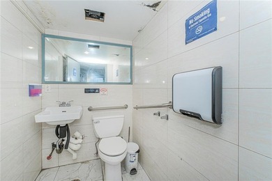 Introducing a unique opportunity to own a mixed use building - photo 46