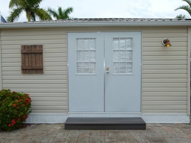 Beautiful Lakefront Lot in a 5-Star Gated Community Experience - photo 11