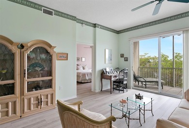 Situated on the top (4th) floor this 2-bed 2-bath residence - photo 12