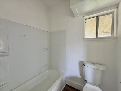Located near Downtown Corpus Christi, this charming 3-bedroom - photo 14