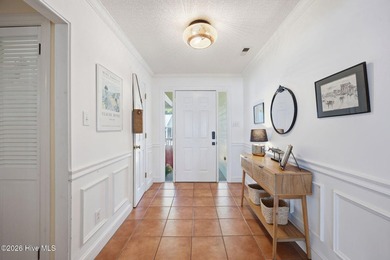 Welcome to your own private beachfront retreat on the shores of - photo 6