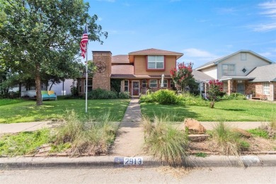 Lake Ray Hubbard Home Active Under Con in Rowlett Texas