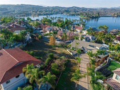 Lake Lot For Sale in Canyon Lake, California