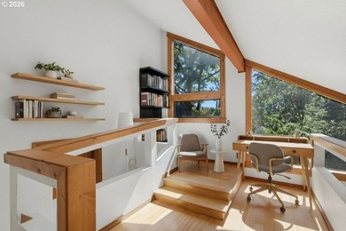 Experience the best of Pacific Northwest living in this - photo 14