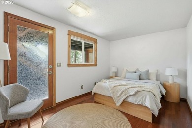 Experience the best of Pacific Northwest living in this - photo 15