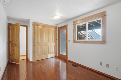 Experience the best of Pacific Northwest living in this - photo 28