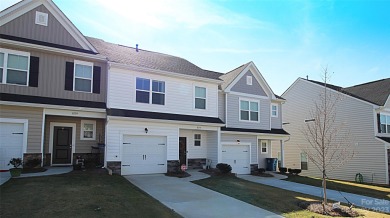 Lake Norman Townhome/Townhouse For Sale in Terrell North Carolina