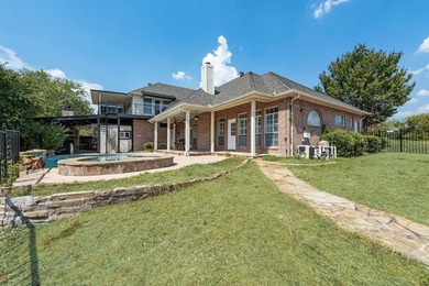 Treetop Hideaway on Eagle Mountain Lake. Experience resort-style - photo 31