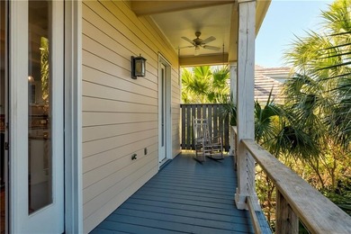 REDUCED PRICE! Welcome to 705 Hernando Place. This home has been - photo 6