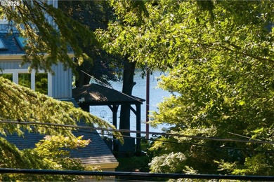 Experience the best of Pacific Northwest living in this - photo 41