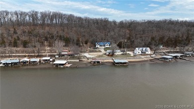 Welcome to your lakefront retreat in coveted Indian Creek Cove - photo 5