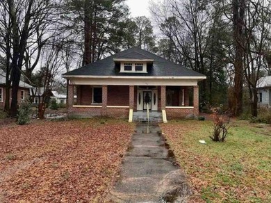 Grenada Reservoir Home For Sale in Grenada Mississippi