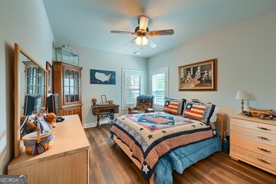 Beauty, Location & Easy Living! This spacious ranch offers the - photo 11