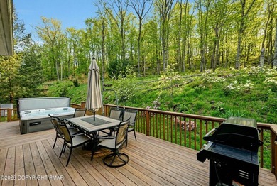 Big Boulder Ski Area Views - 4 Bedroom with Heated 4 Season Room - photo 11