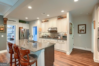 Beauty, Location & Easy Living! This spacious ranch offers the - photo 16