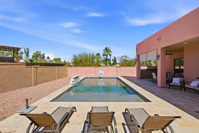 Modern desert luxury beautifully designed single-level home in - photo 34