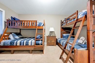 Big Boulder Ski Area Views - 4 Bedroom with Heated 4 Season Room - photo 58