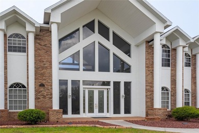 Beautiful 2 Story Saltwater Pool Home In The Waters Of Weeki - photo 3