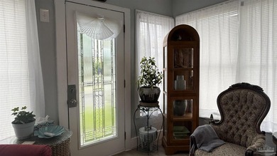 Location, lifestyle, and endless opportunity in Downtown - photo 4