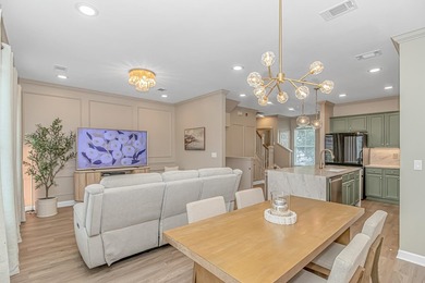 Welcome to this exceptional 3-bedroom, 4-bath mixed-use townhome - photo 13