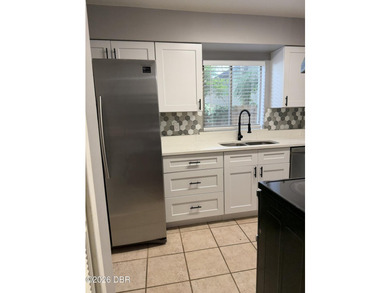 Look no further than this beautiful 3-bedroom, 2-bathroom home - photo 13