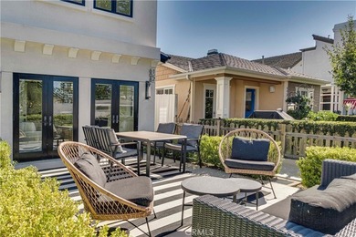 Positioned perfectly, In the coveted Flower Streets of Corona - photo 20