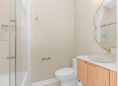 Welcome to this exceptional 3-bedroom, 4-bath mixed-use townhome - photo 21