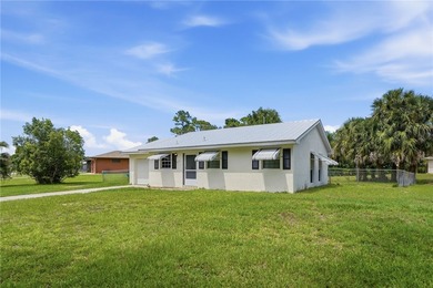 Searching for a smaller home on a larger piece of land with no - photo 33
