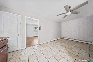 2-bedroom, 1-bath home offering comfortable living in a - photo 6