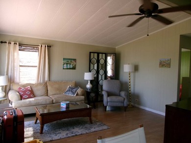 Spacious and well-maintained, this inviting home offers comfort - photo 5