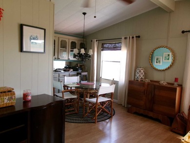 Spacious and well-maintained, this inviting home offers comfort - photo 6