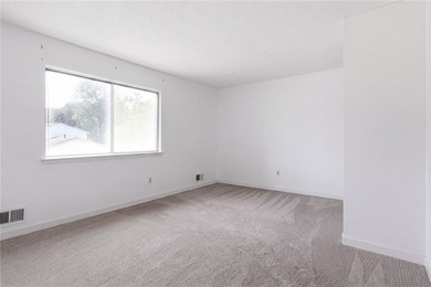 Welcome to 153 Windsorshire Drive in Ogden! This beautifully - photo 18