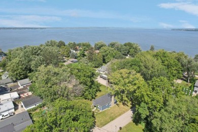 Lake Home For Sale in Edgerton, Wisconsin