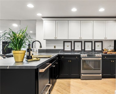 Don't miss this exceptional investment opportunity in the highly - photo 4