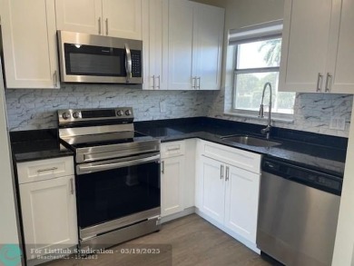 Lake Condo For Sale in Sunrise, Florida