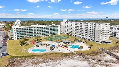 Experience the best of coastal living in this updated 2-bedroom - photo 2