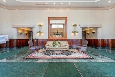 Welcome to the luxurious Carlton House, a premier and centrally - photo 6