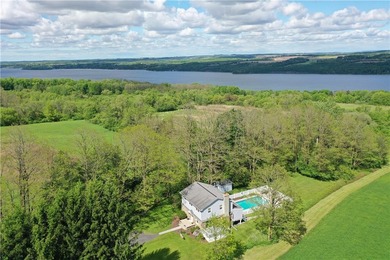 Unwind into a lifestyle of quiet grandeur and wide-open spaces - photo 3