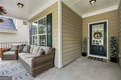 Looking for a MOVE-IN ready 4 bedroom home with 2 main level - photo 4