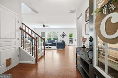 Looking for a MOVE-IN ready 4 bedroom home with 2 main level - photo 5