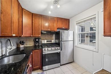 Welcome to this spacious 2 Bedroom Residence in The Estates at - photo 7