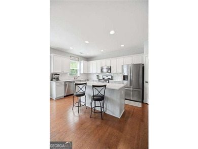 Looking for a MOVE-IN ready 4 bedroom home with 2 main level - photo 9
